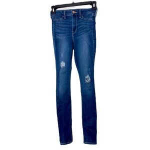 Women's Hollister High Rise Jean Legging Advanced Stretch Size- W-23/L-28